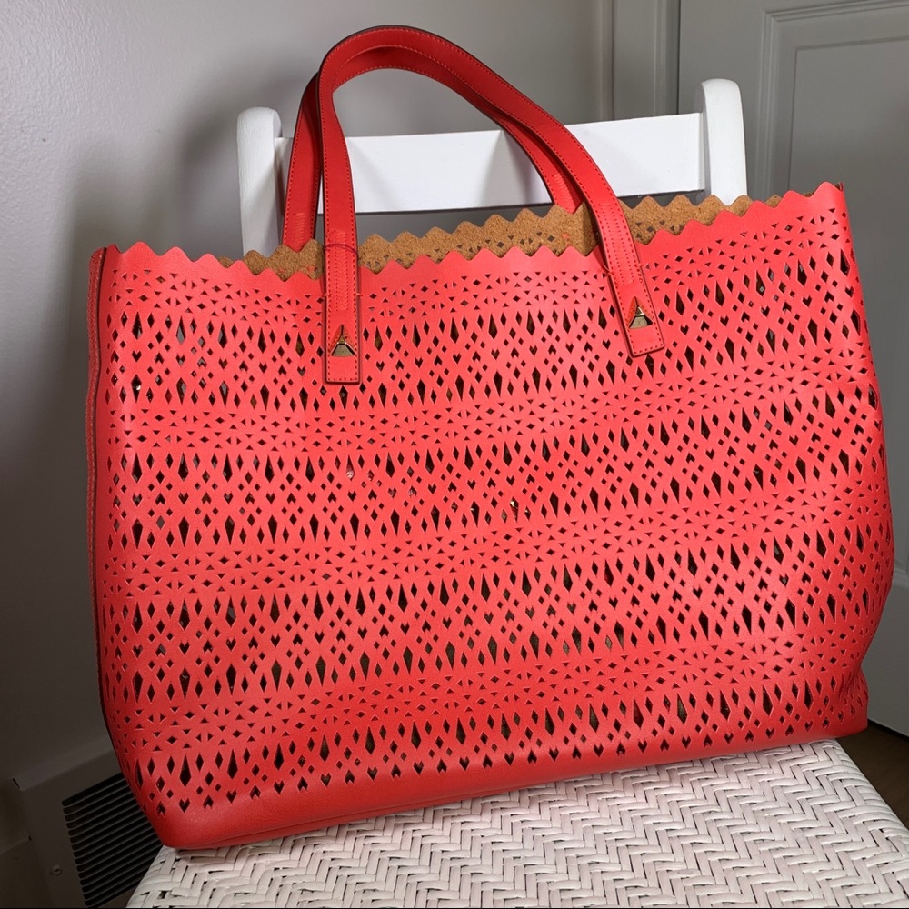 Stella & Dot Avalon Tote Bag Geranium/Coral-NEW